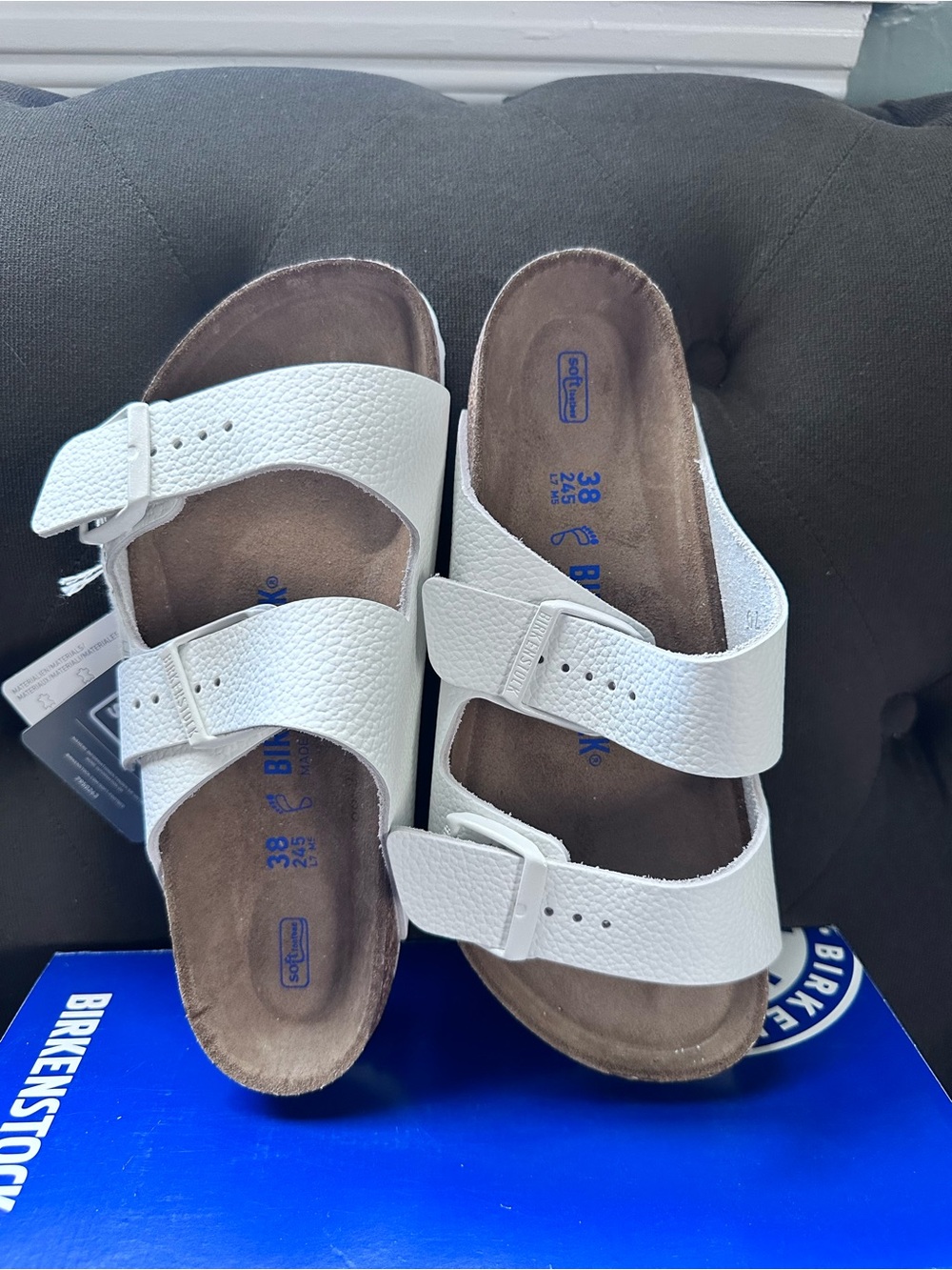NIB Birkenstock Arizona White Leather Soft Footbed Sandals 38 Regular